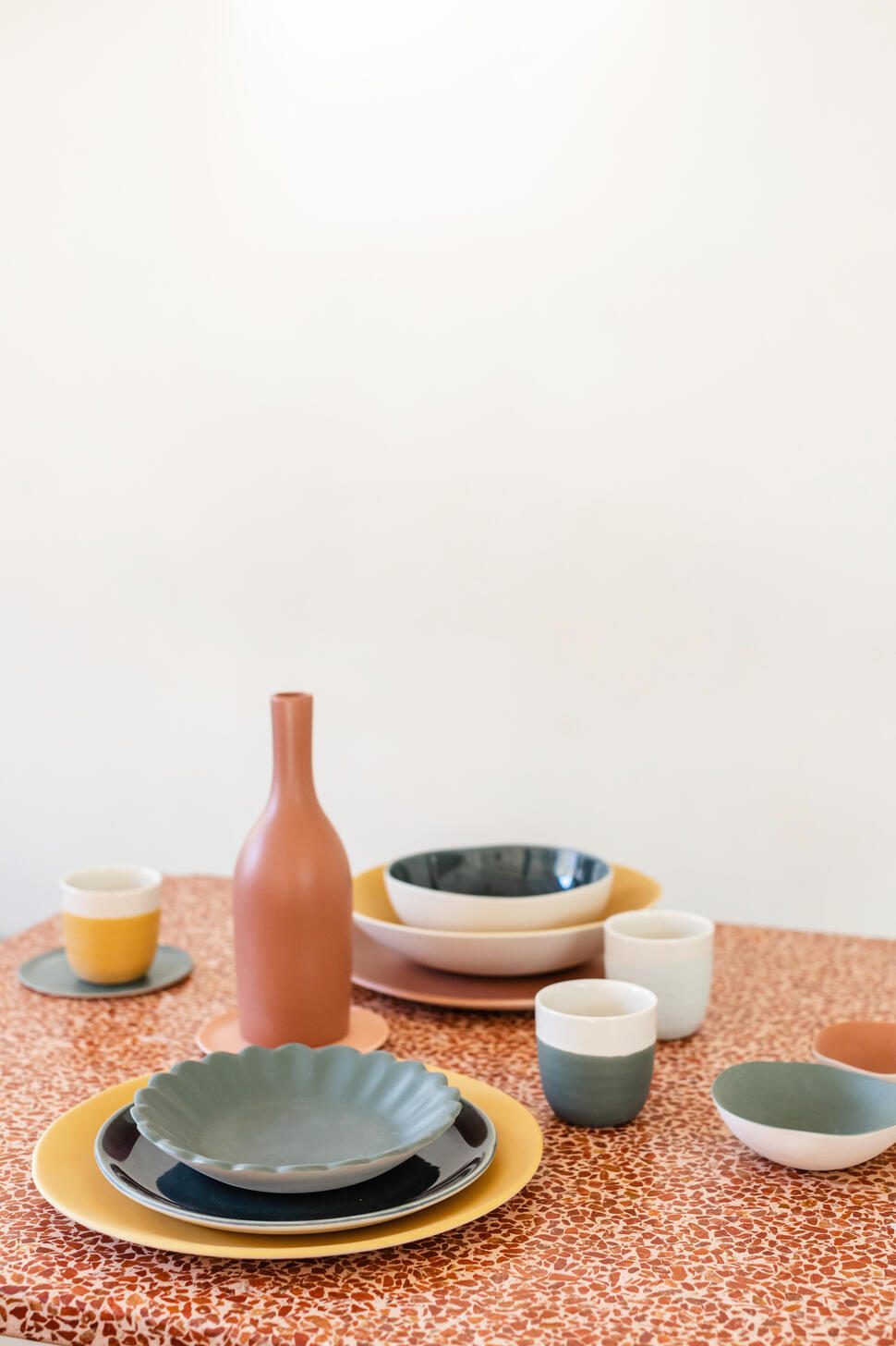 plate xxs jardin de maguelone rhubarbe ceramic manufacturer